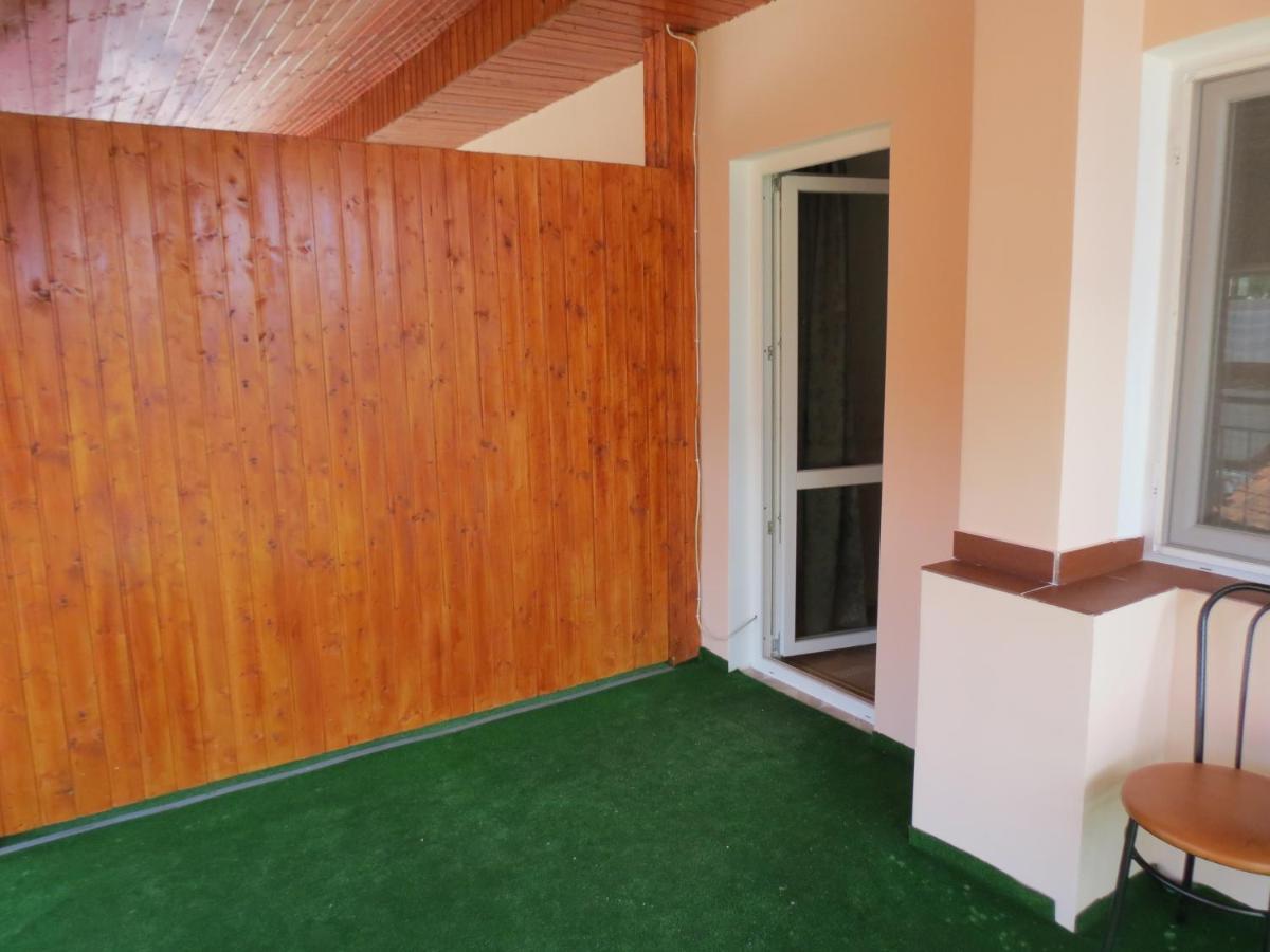 Pensiunea Cetina Brad  Exteriér fotografie
